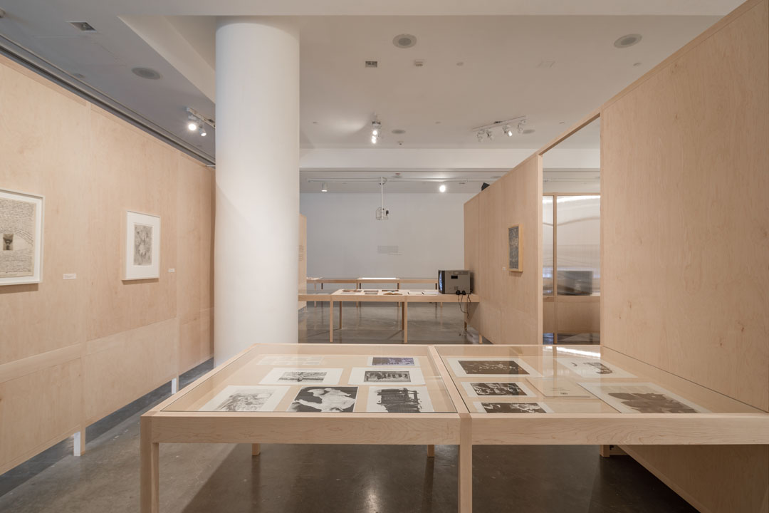 展览设计 I 文献展-5