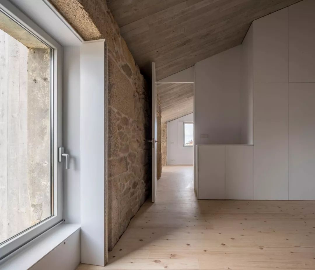 穆罗斯房子改造，废墟上的新生  Fuertes Penedo arquitectos-44