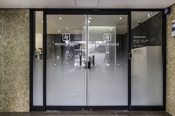 首尔高级 EMS 训练室，呈现极简白的高级感-12