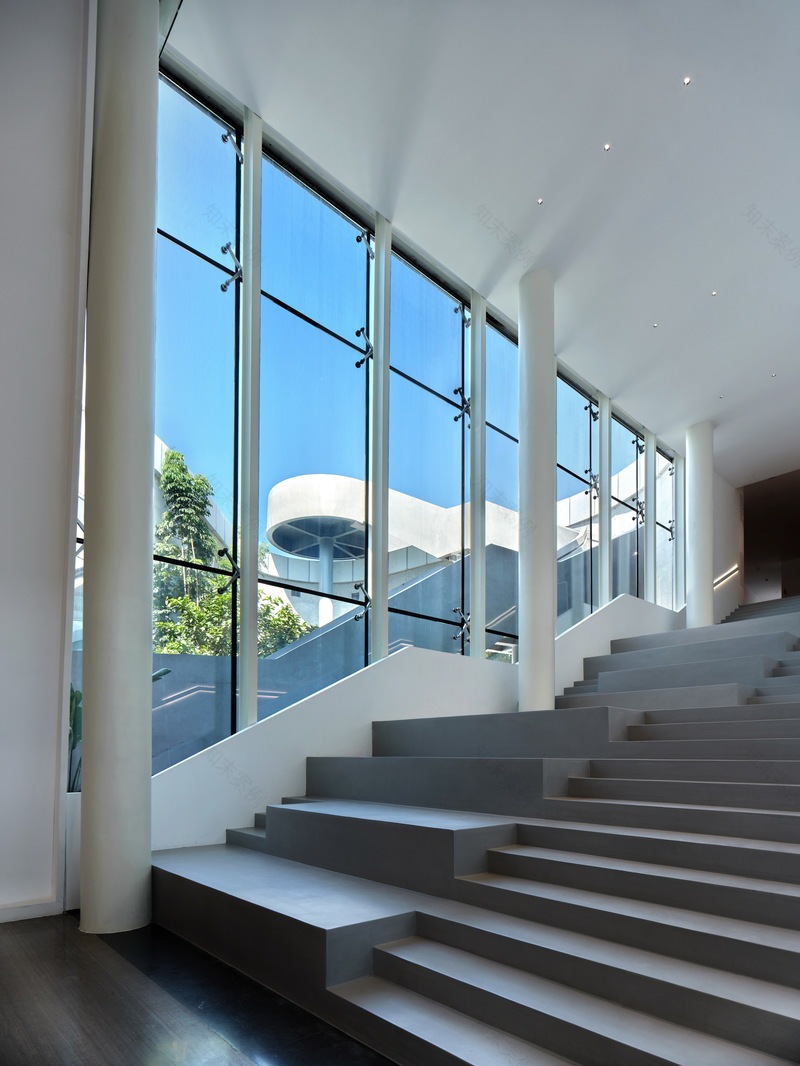 桂湖美术馆 | 融入自然的艺术空间-12