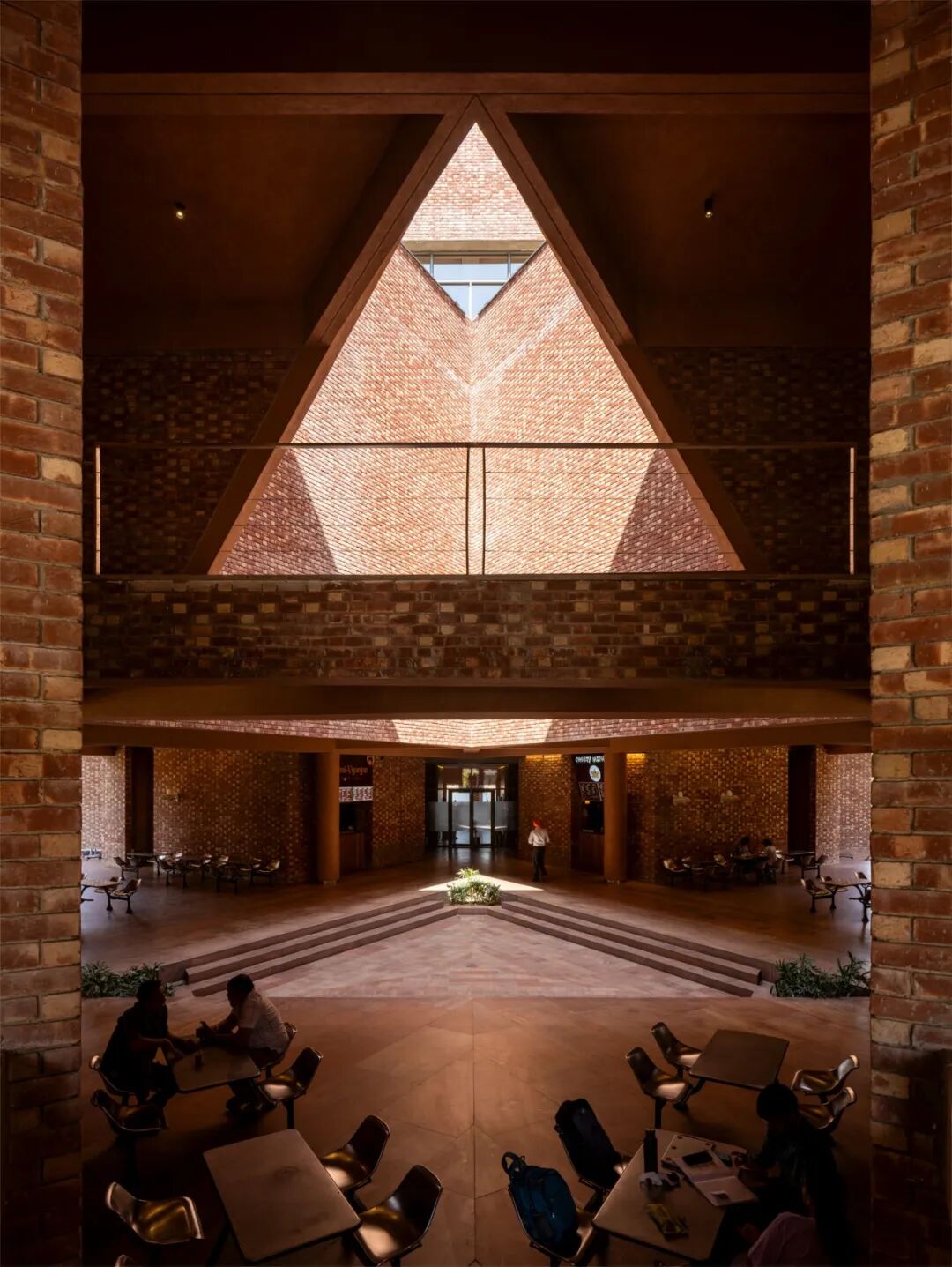 昌迪加尔大学学生中心(昌迪加尔大学D 6大楼)丨印度昌迪加尔-5