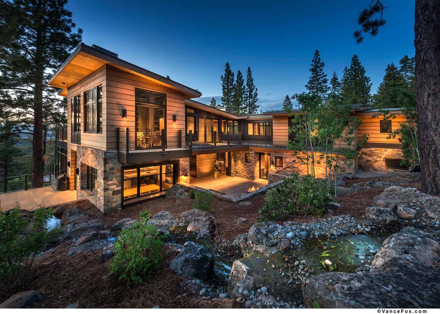Northern California mountain retreat displays impressive design details-35