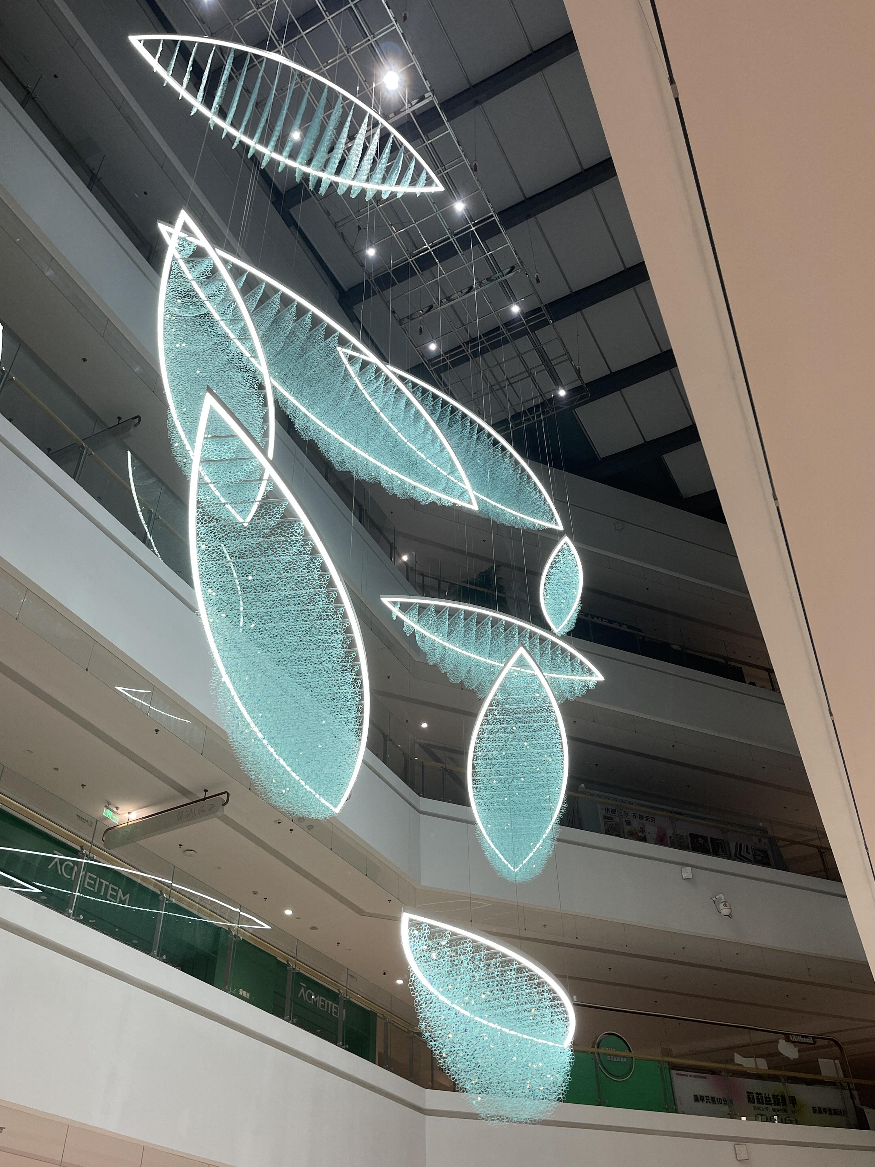 我用30萬根扎帶制作了一个艺术装置，撒出一片汪洋-12