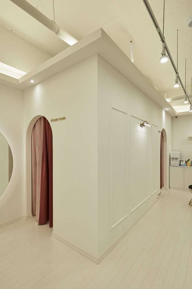 20 平米极简花艺工作室设计-10