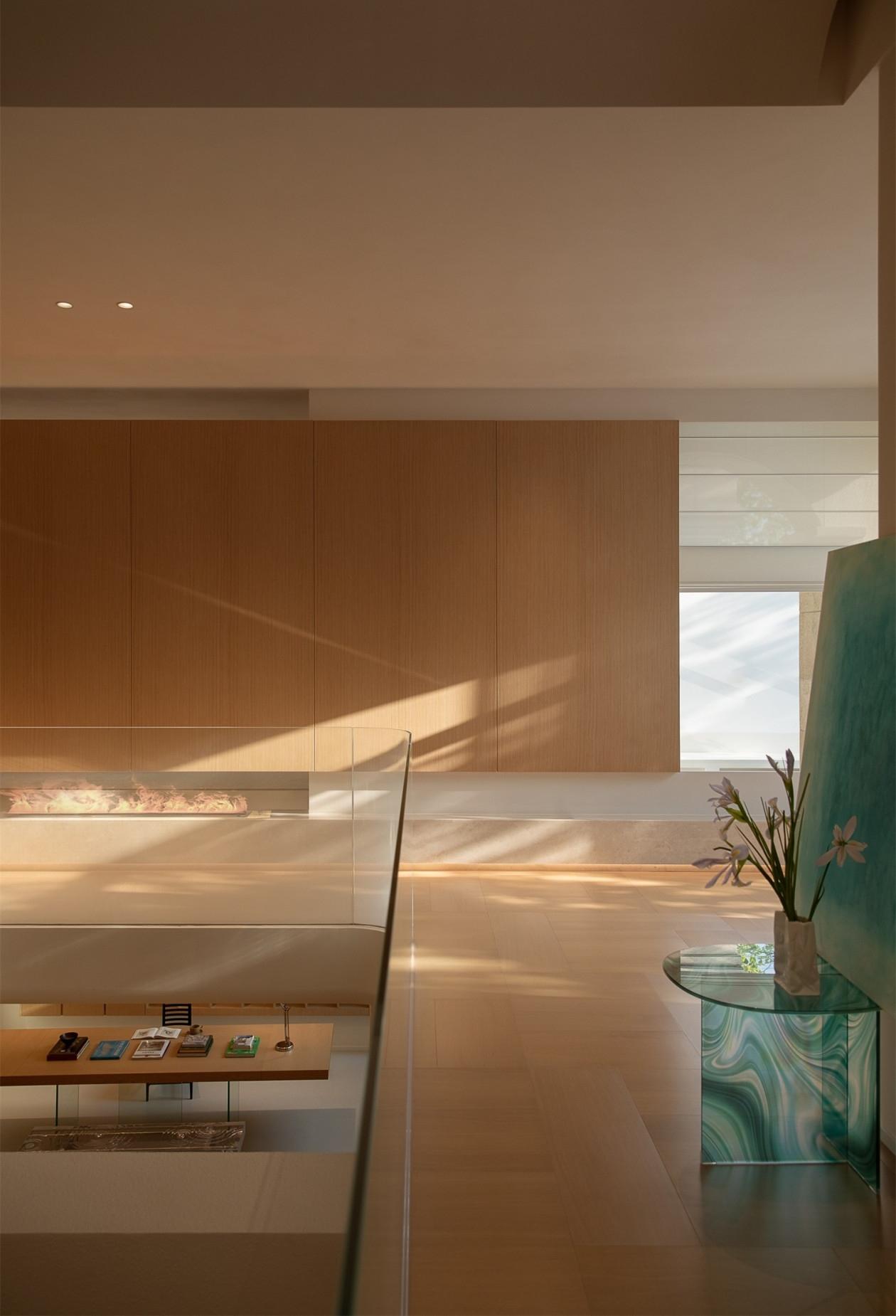 奇点设计林奇蕃 · 暖光木色-17