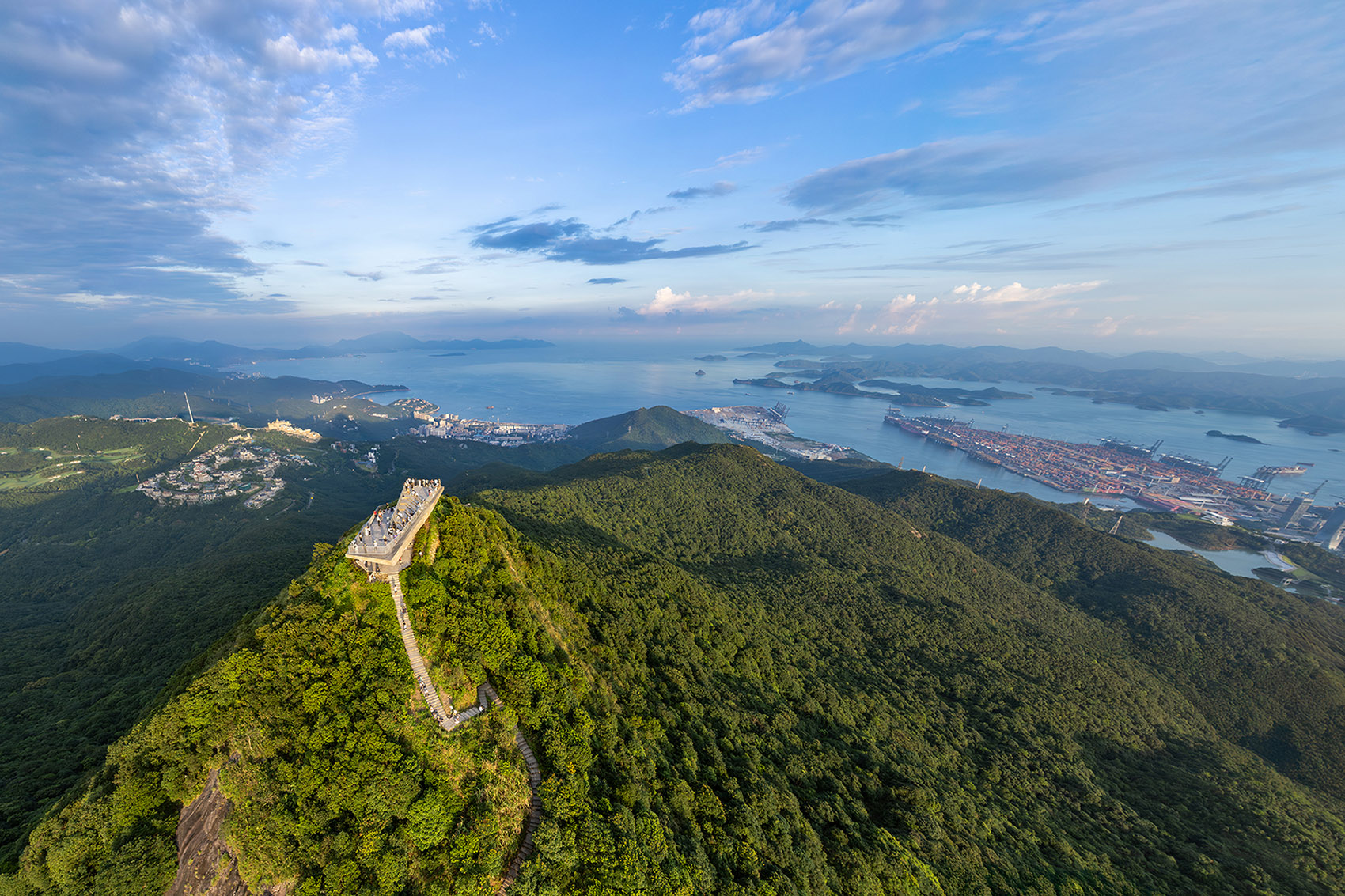 深圳梅沙尖城市看台丨中国深圳丨line+建筑事务所-21
