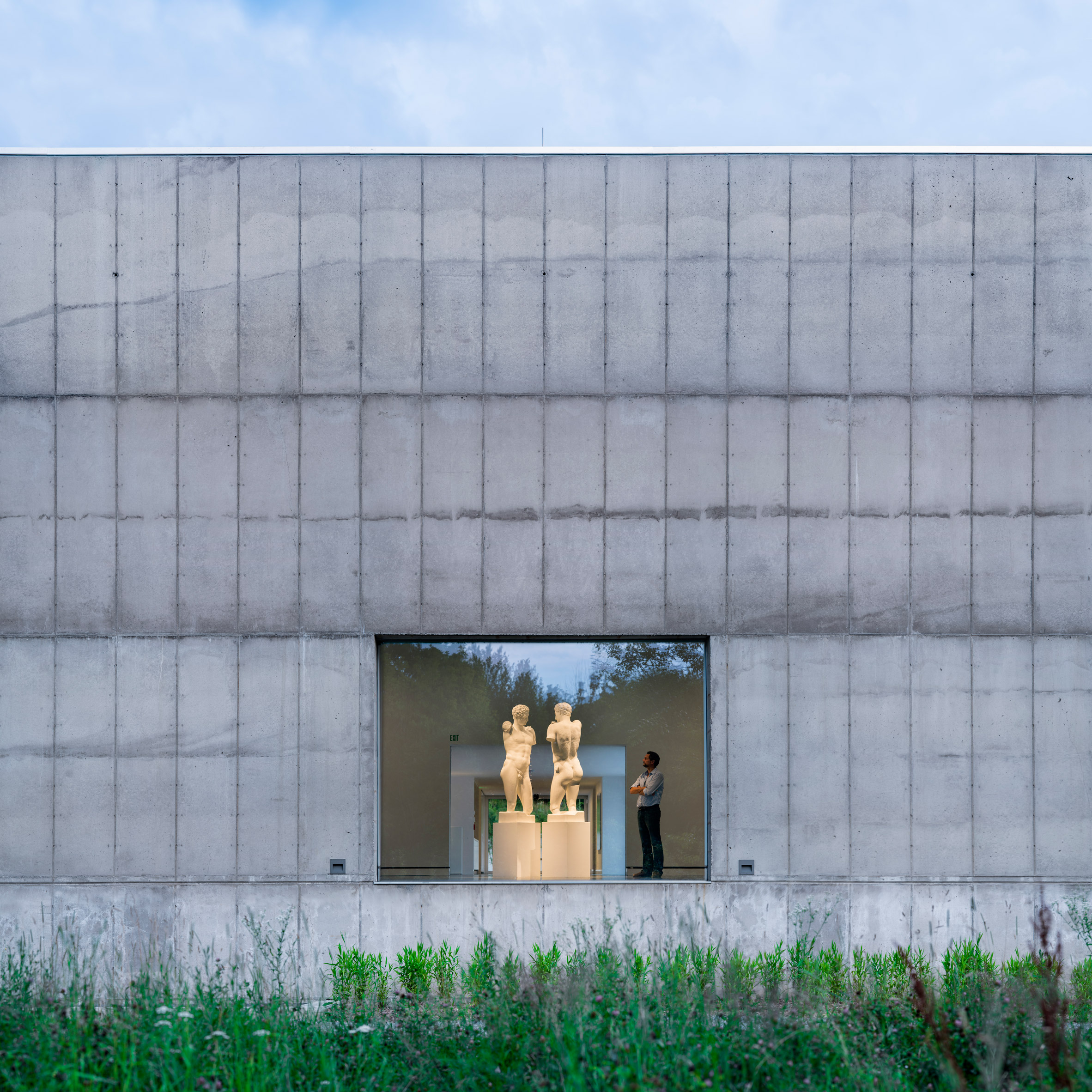 Crisp concrete forms house galleries for Italian art in upstate New York-18