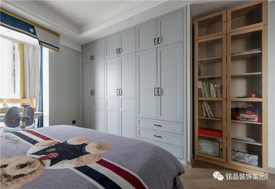 142㎡光影流动,现代简约横厅大开间家-34