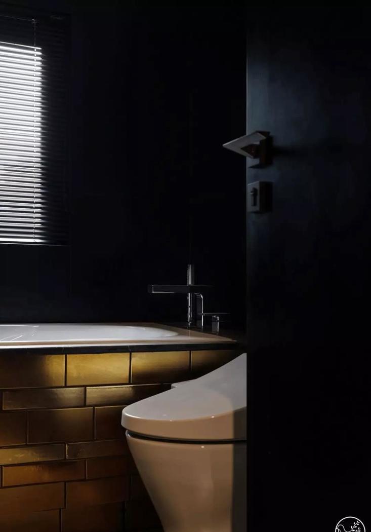 清羽设计丨平层丨粉色楼梯紫色墙壁酷炫星球-50