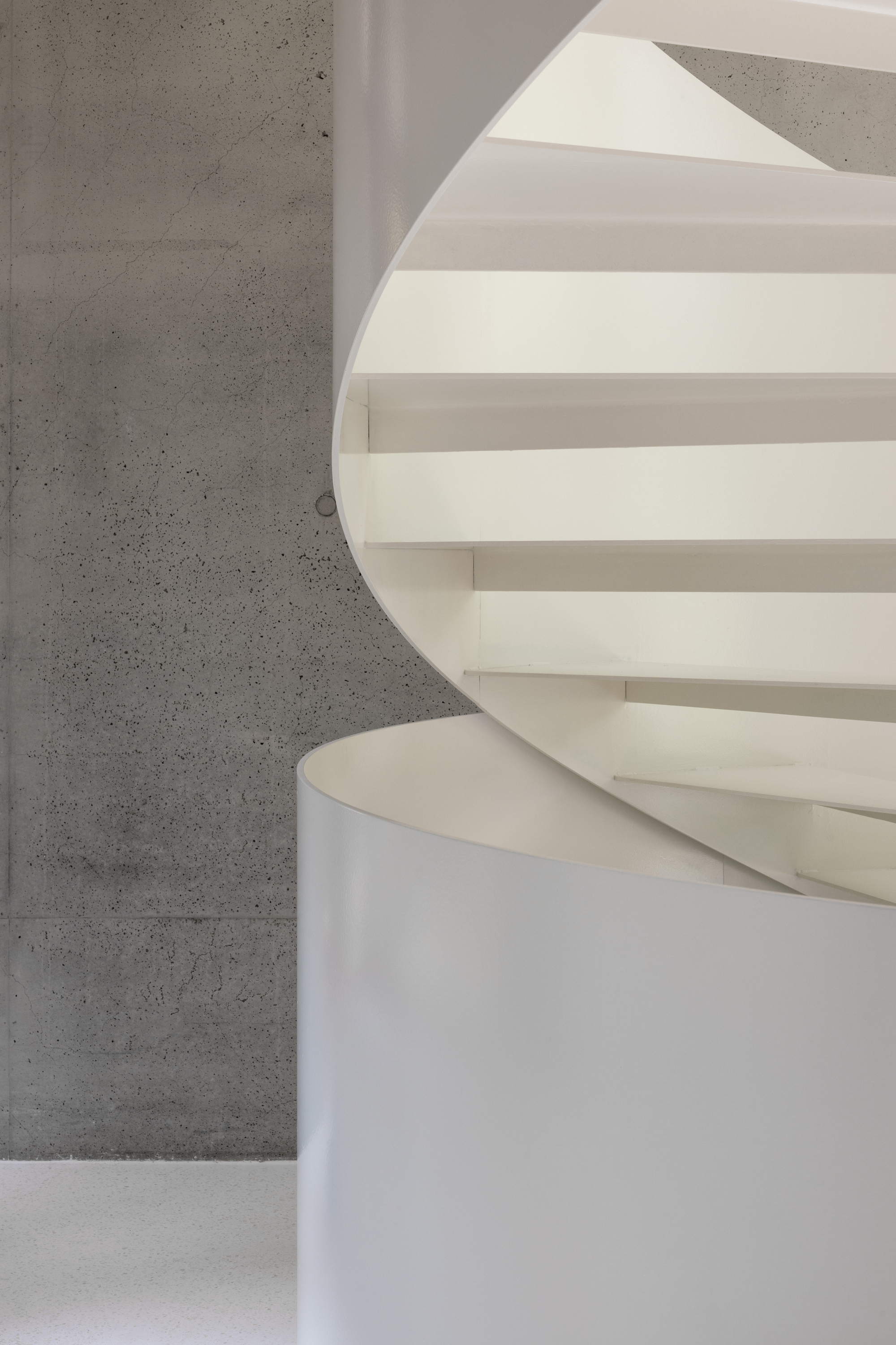 泽尔湖畔的房子丨奥地利丨Steiner Architecture-47