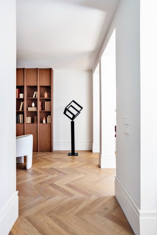 马德里优雅公寓 | 古典与现代的完美融合-6