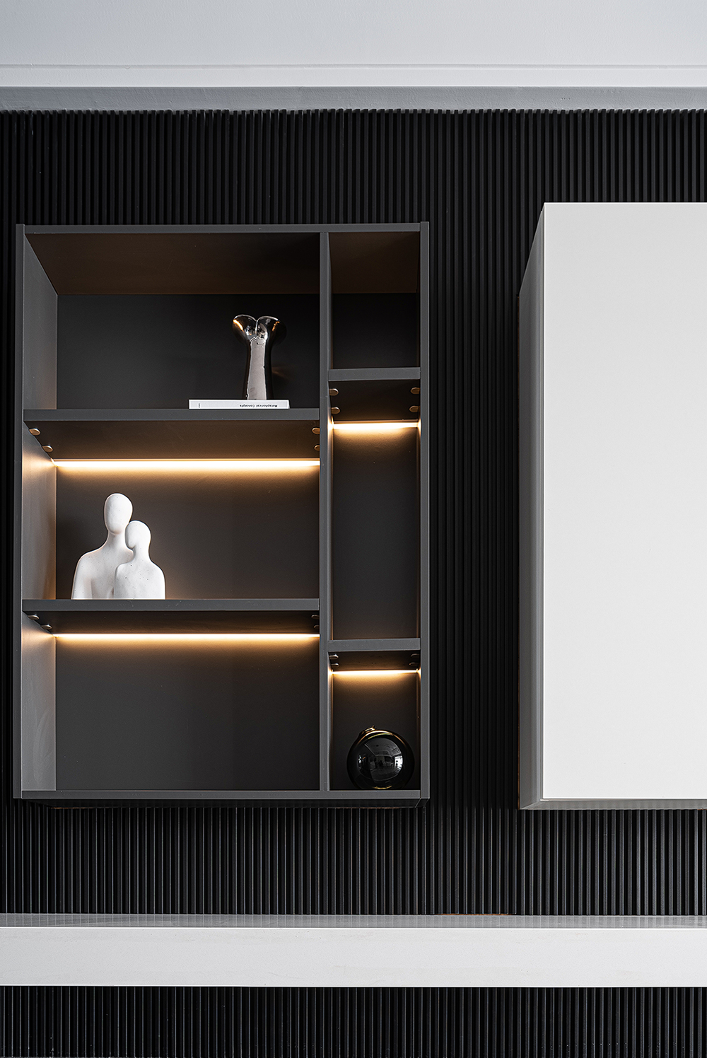 黑白格格丨中国山东丨b.n.b 本白空间建筑设计-17