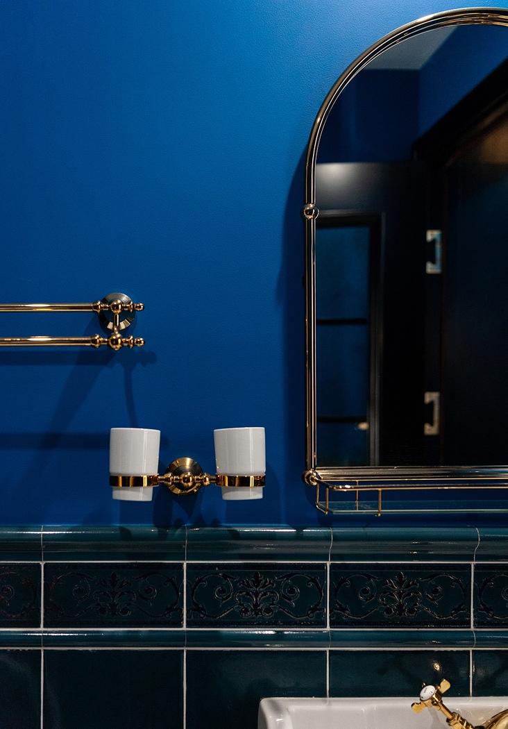 色彩冲击下的摩登复古家居设计-36