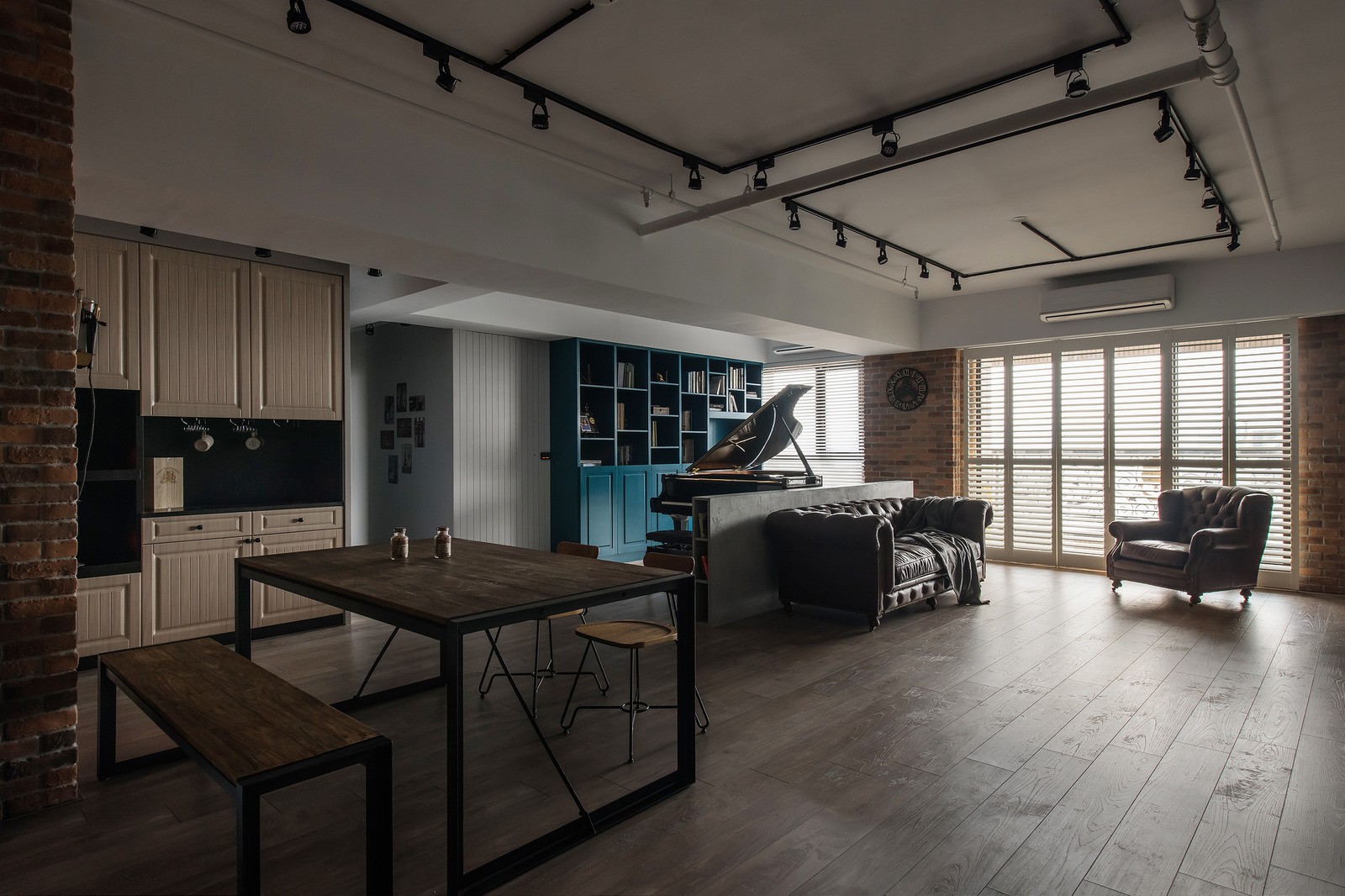 简约纯粹，五感归真——粗犷优雅的浩室设计-7