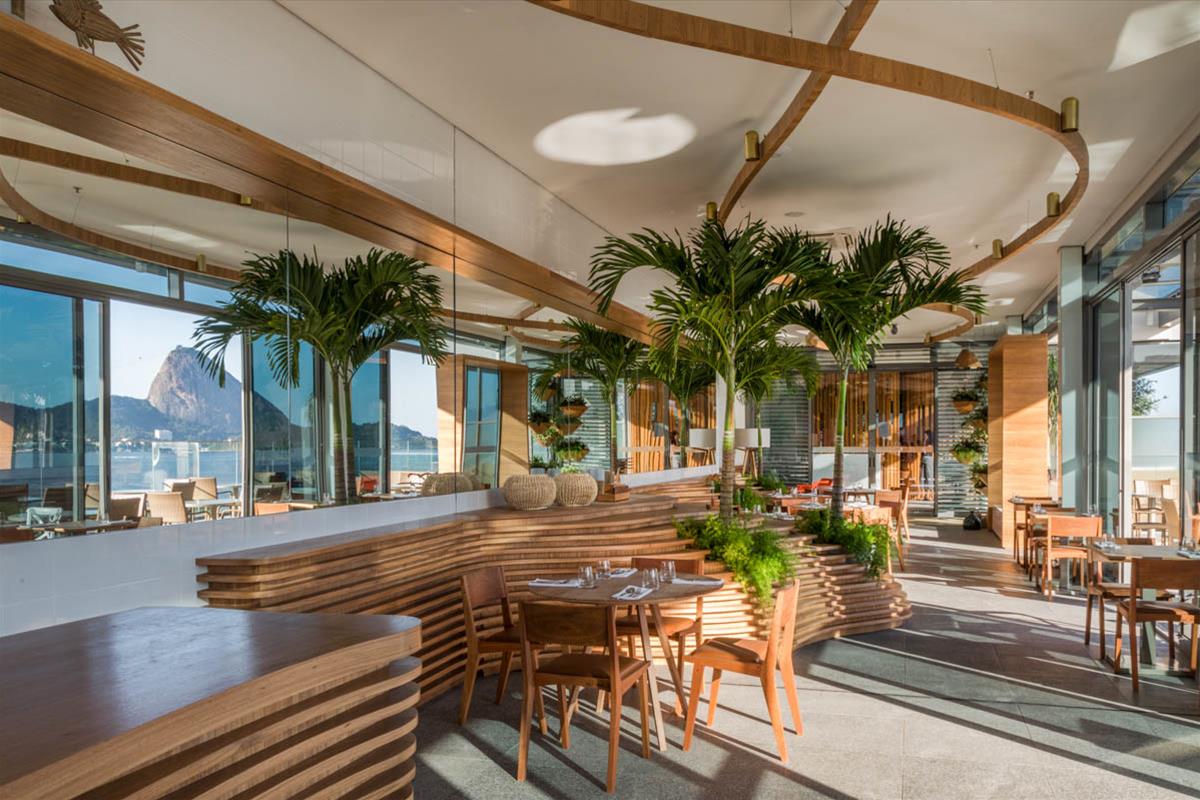 巴西 Prodigy Santos Dumont 酒店顶层露台设计-4