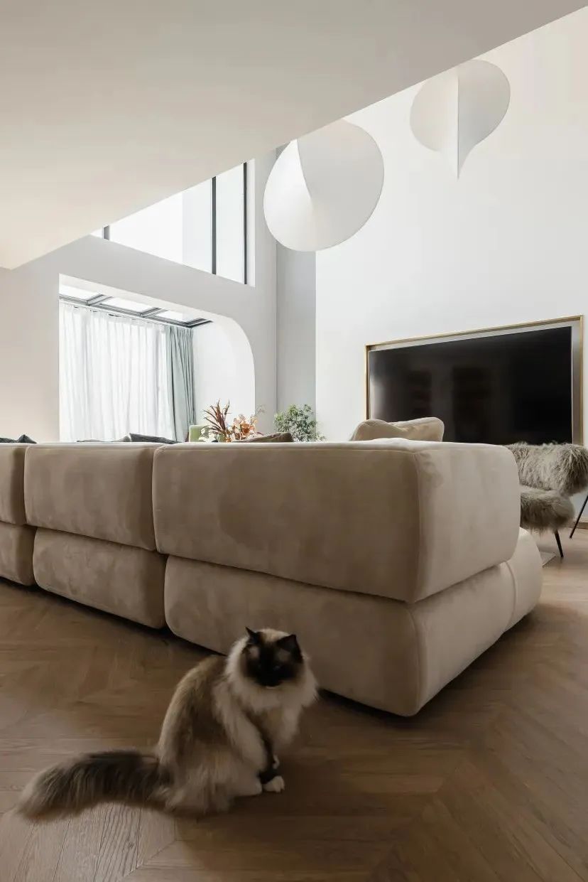 法式浪漫顶楼复式住宅-21