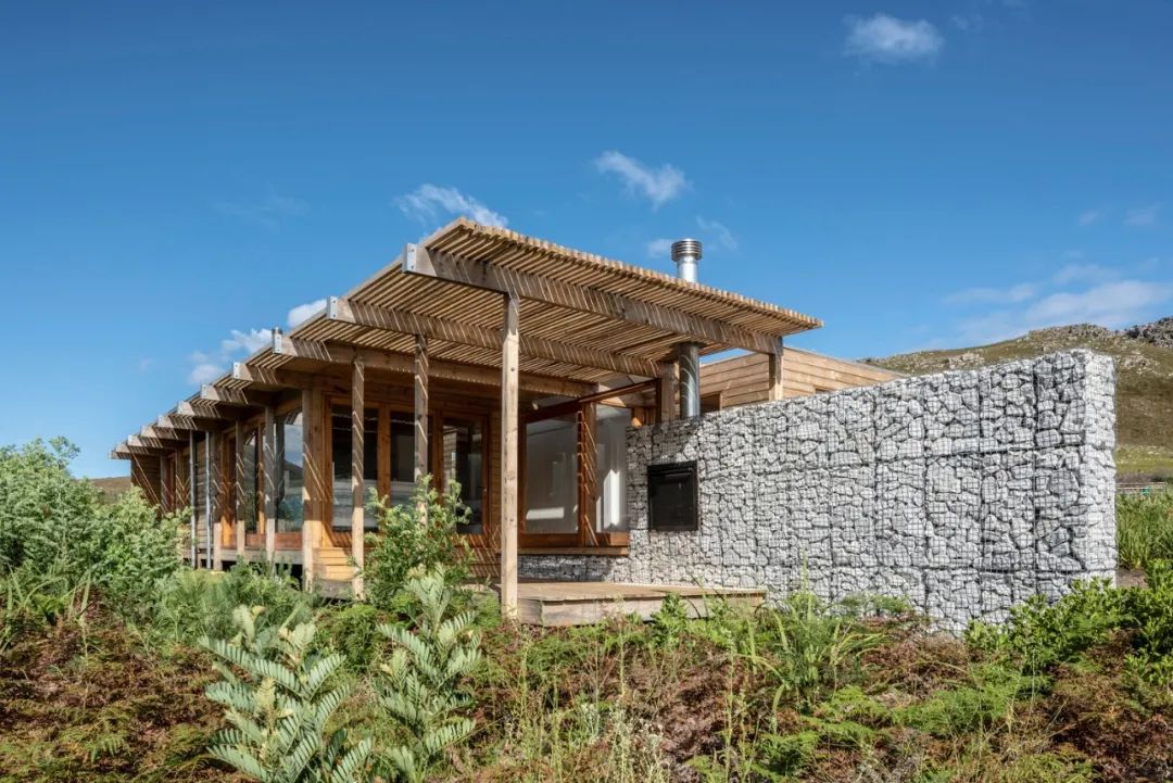 南非 Kogelberg 小屋 | 融入自然景观的迭代设计-11