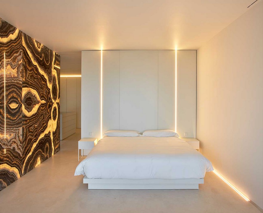 Quarry House in Valencia / Ramon Esteve Studio-31