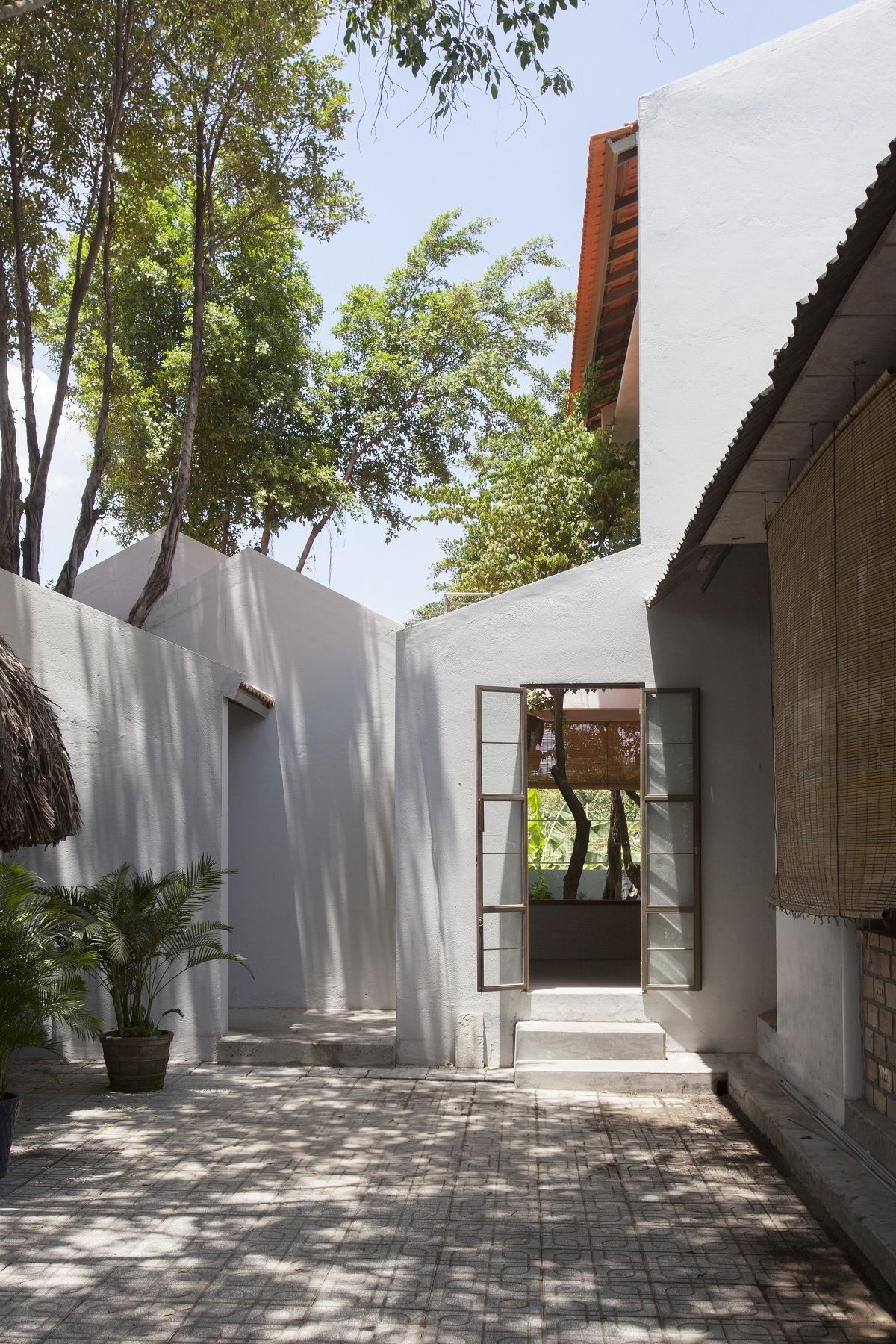 绿意盎然,Binh Duong 别墅的环保设计-61