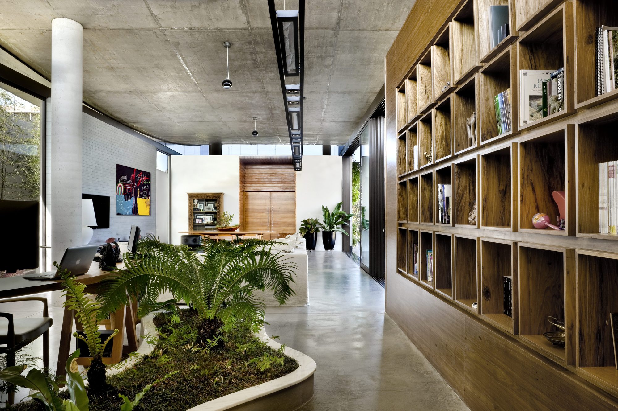 巴西 Goiânia 别墅 | “攀爬之屋”融入自然,展现个性-21