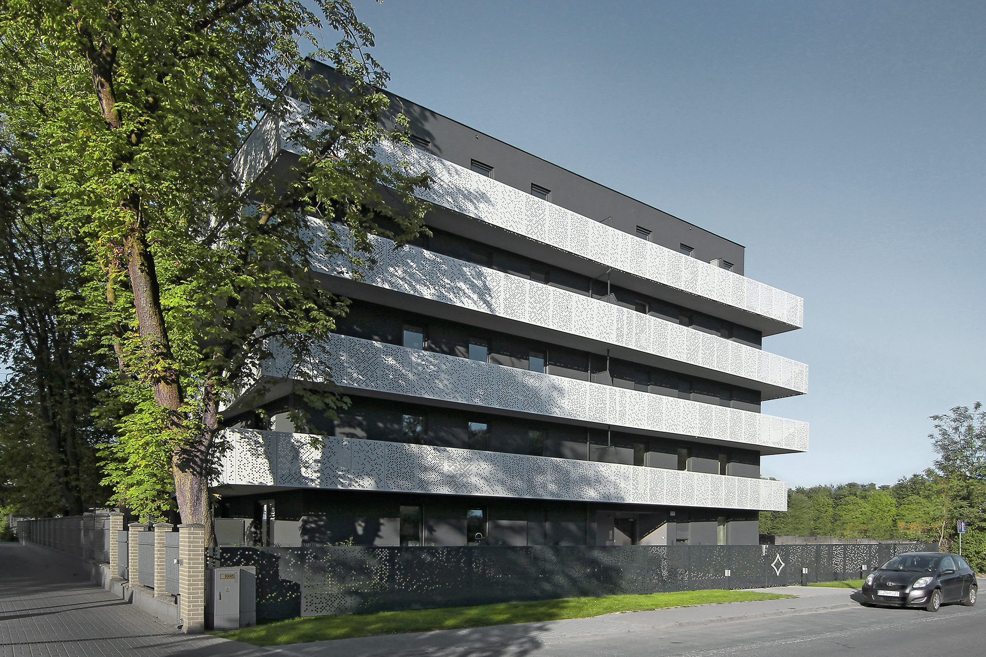 波兰 Neostudio Architekci 公寓建筑 | “高层露台”的多功能住宅设计-14