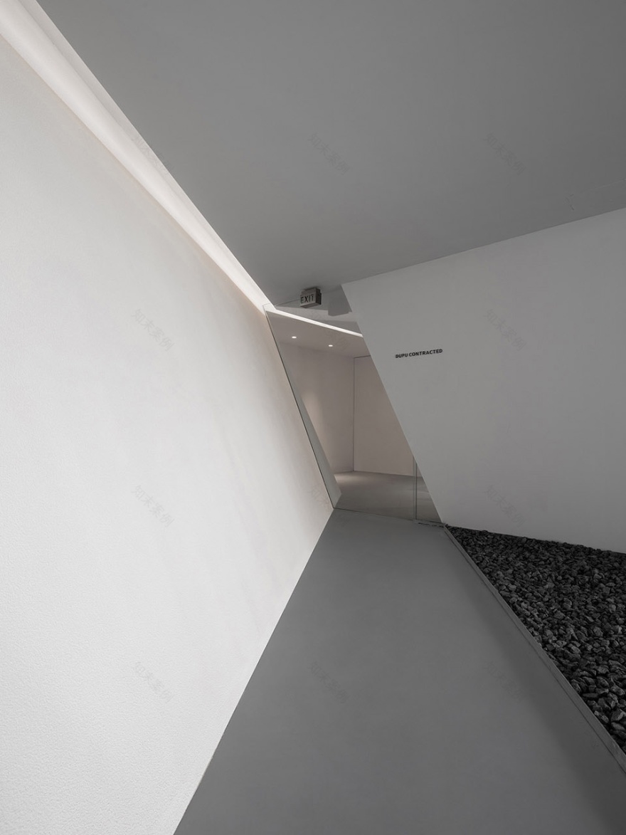 DUPU服装工作室丨杭州构成建筑有限公司-15