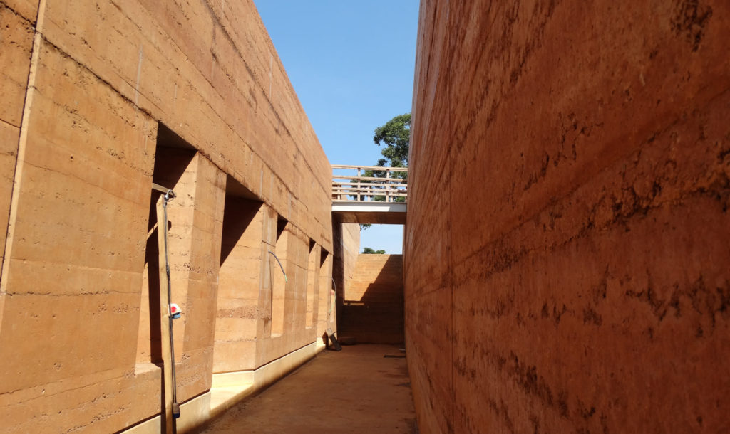 乌干达儿科手术卓越中心丨伦佐·皮亚诺建筑工作室与TAMassociati合作-34