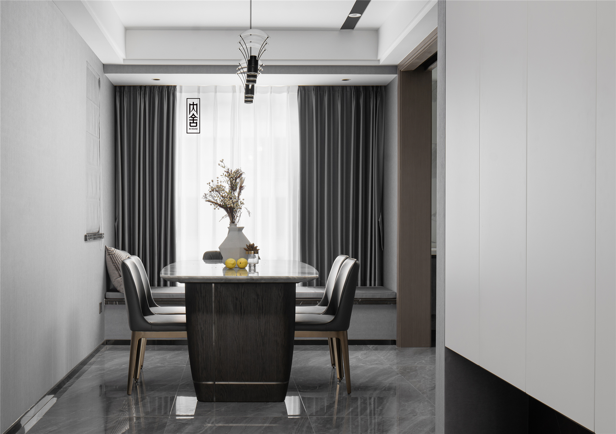 朝雨湿青木丨申屠翰钰-17