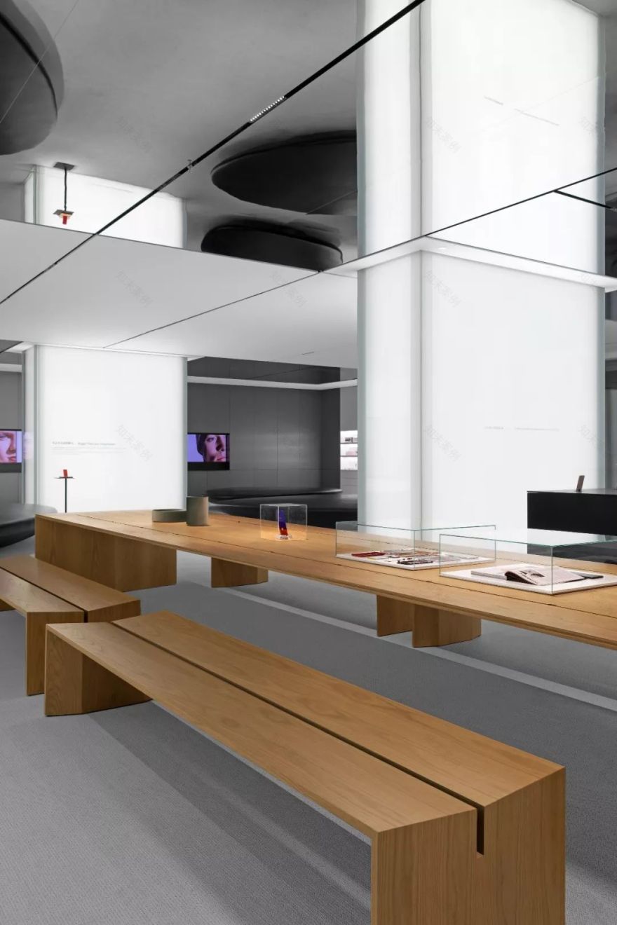 OPPO全球首家超级旗舰店 · Whale DOMANI 东仓建设-18