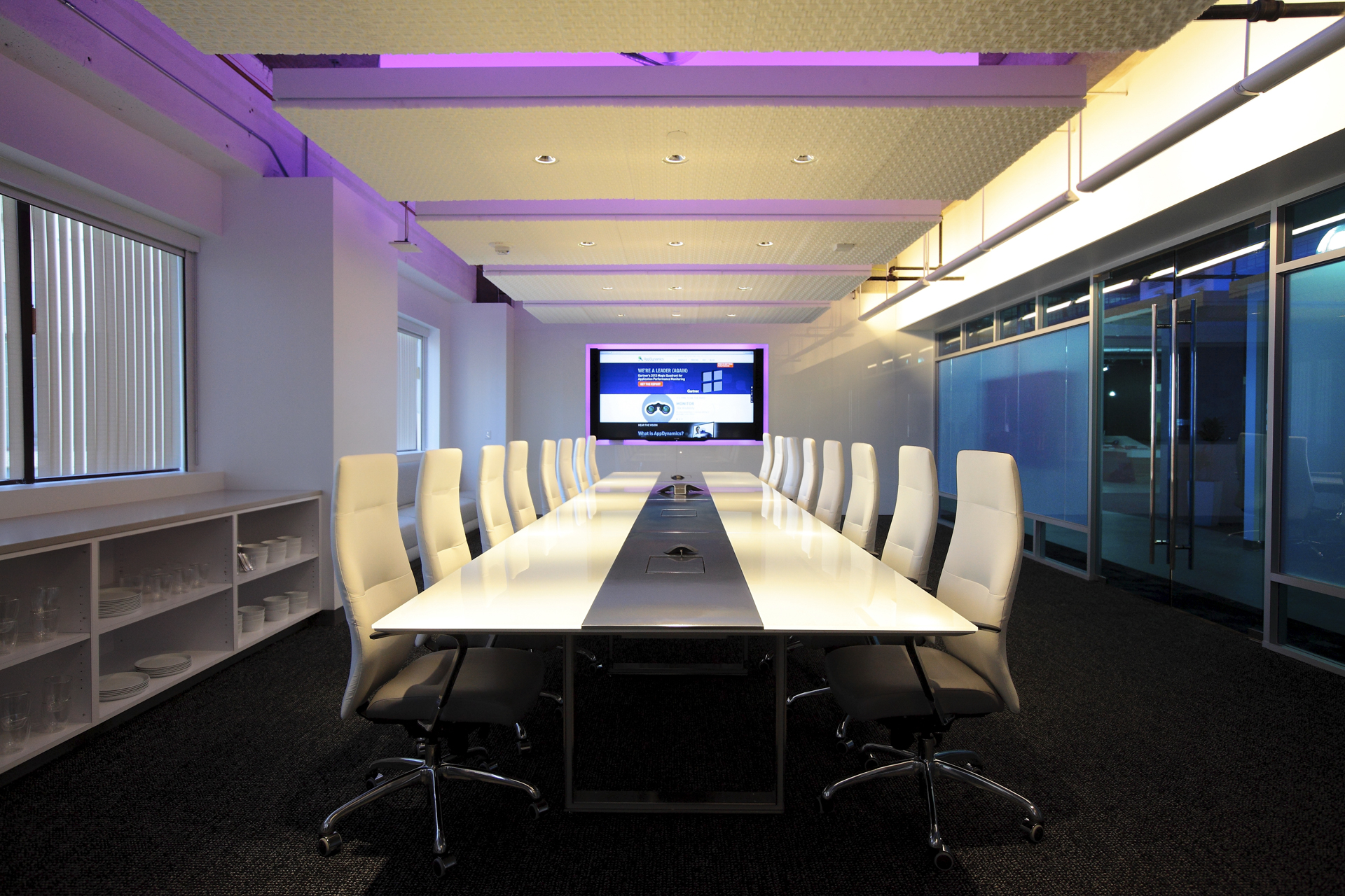 AppDynamics 总部 | 紧凑空间中的创意协作-13