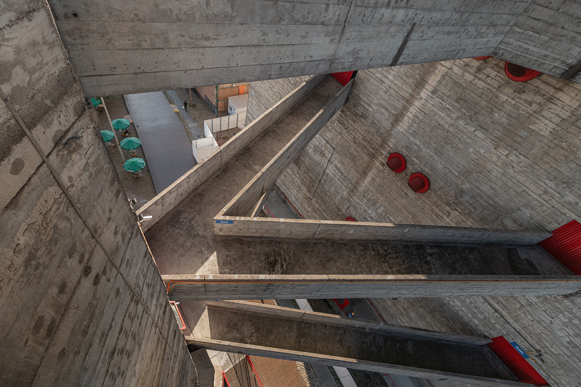 塞斯克·庞培亚丨巴西圣保罗丨Lina Bo Bardi-11