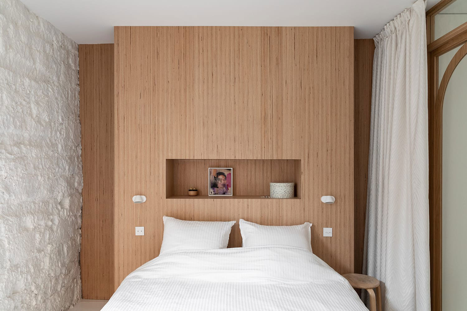 巴黎明亮现代公寓的独特设计-16