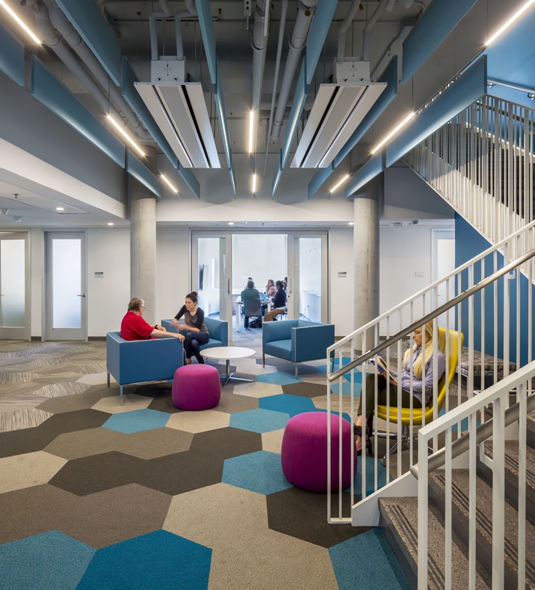 华盛顿大学圣路易斯分校现代哥特建筑丨阿根廷圣路易斯丨Moore Ruble Yudell-14