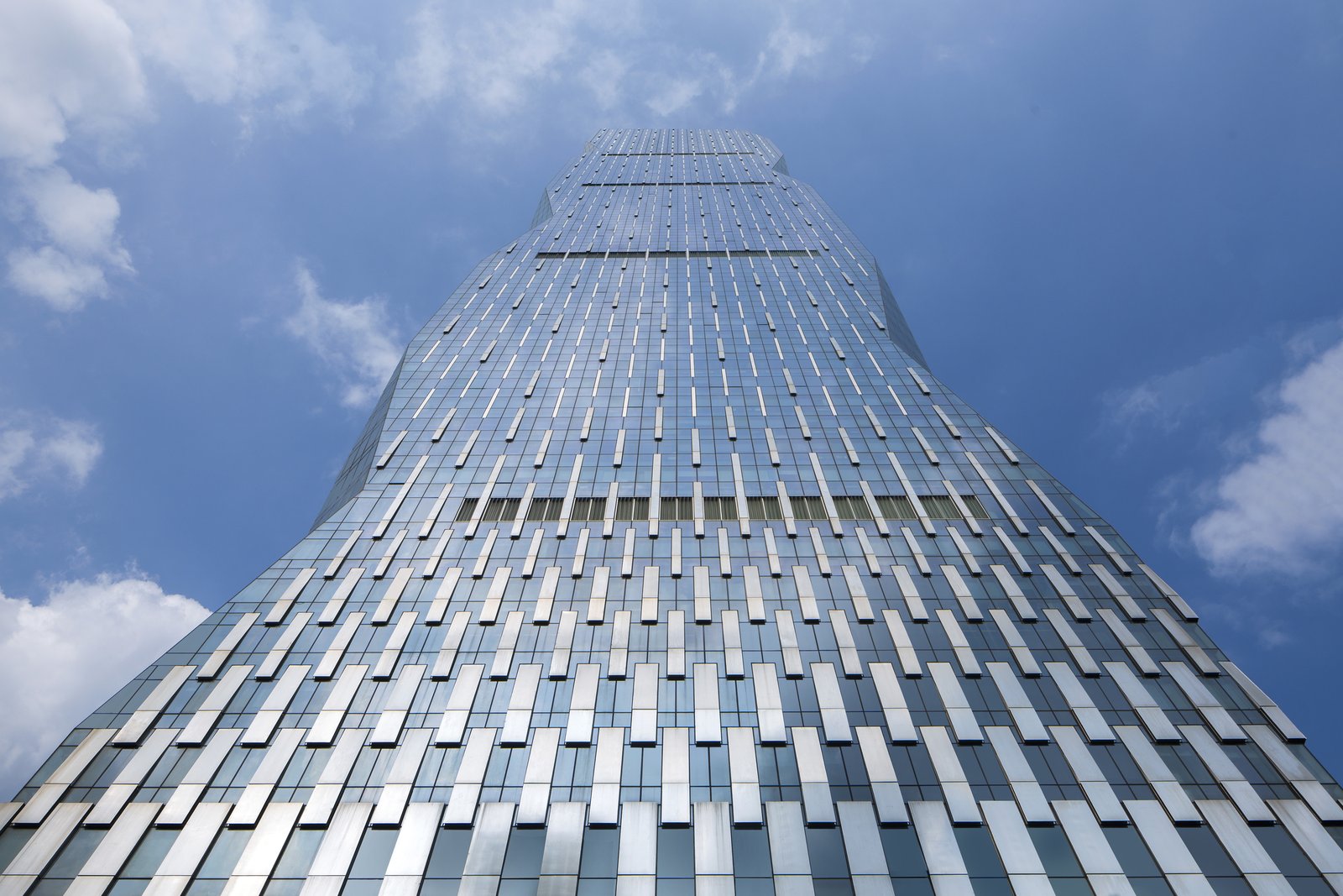 R&F Yingkai Square-2