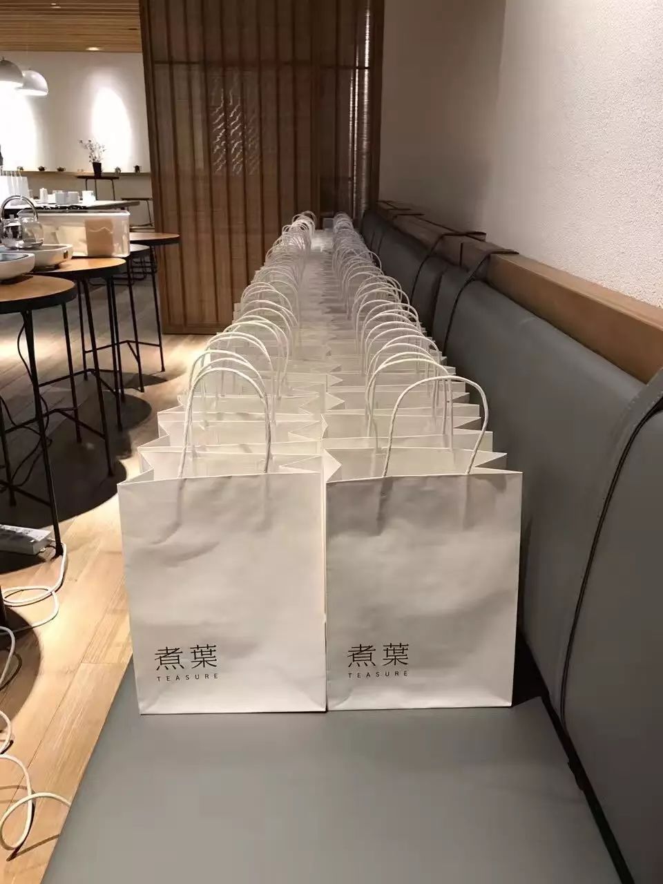 原研哉在北京设计了一家透着浓浓MUJI风的煮葉（TEASURE）茶饮店-45