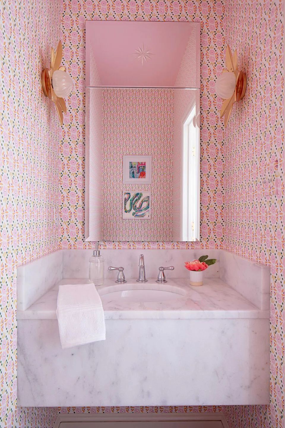 跟 Hickory Chair 学软装设计：用波普色系拯救沉闷的家-36