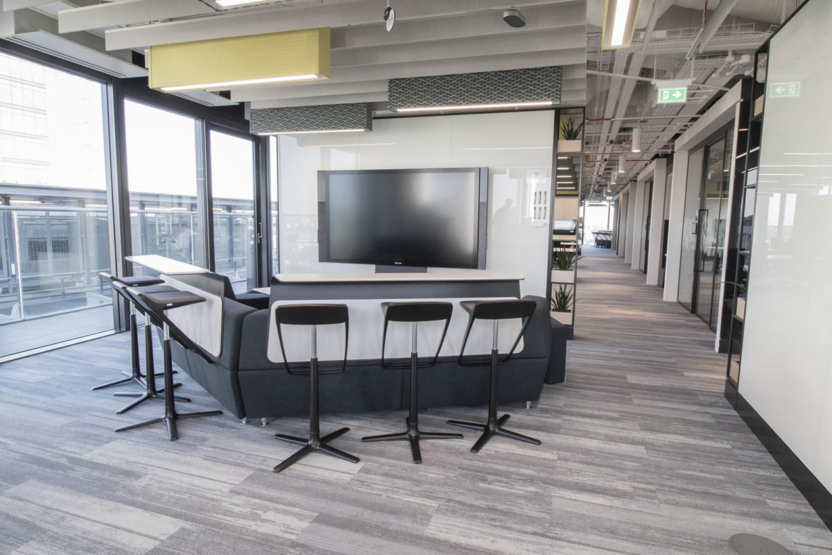 Deloitte 总部·全球最大绿色办公空间-14