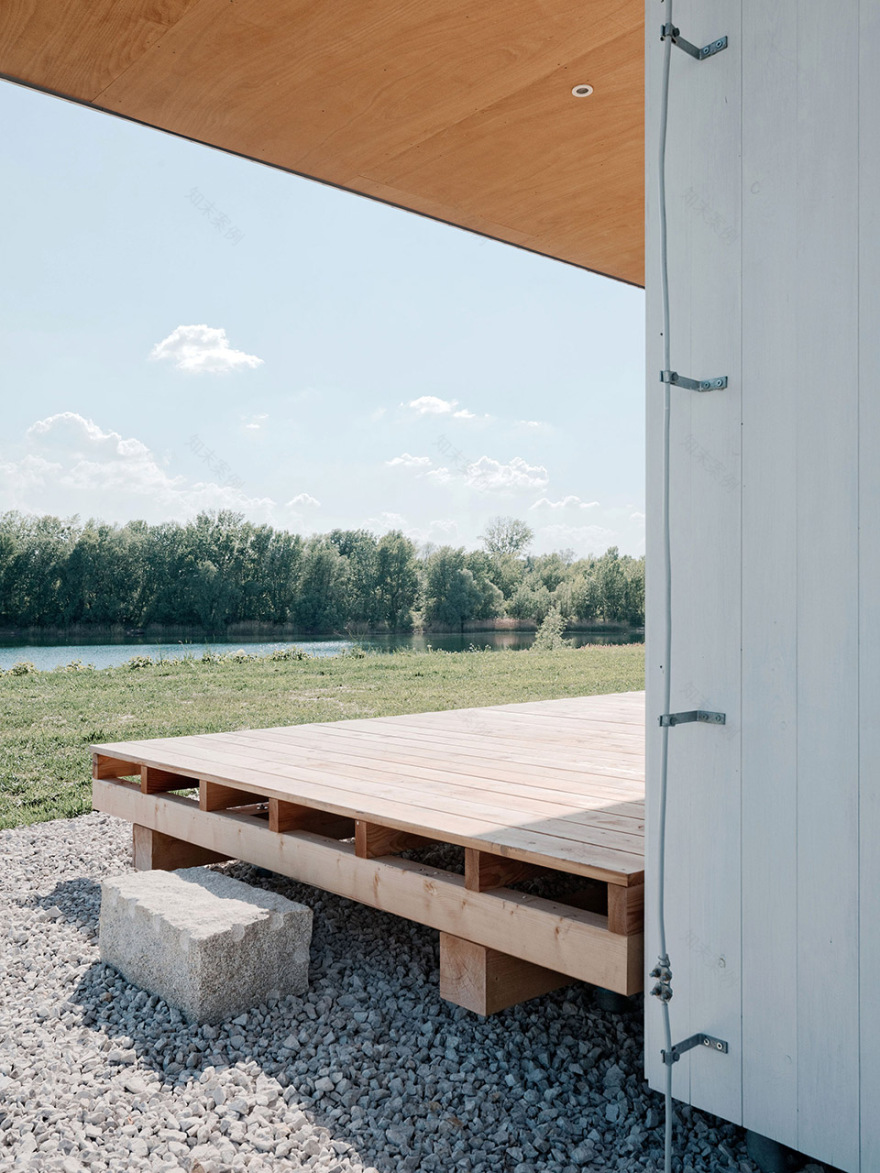 VOJ—The Lake House by JRKVC-74