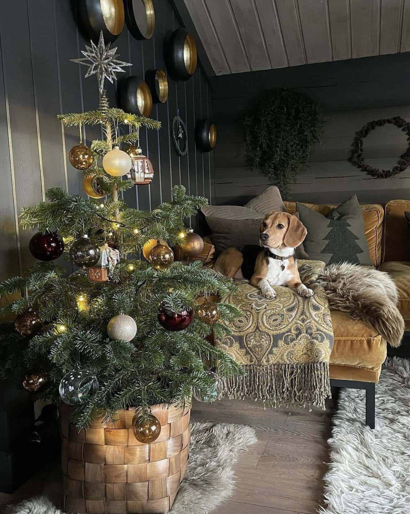 Wishing You A Very Merry Christmas: 80 Decorating Ideas To Inspire-8