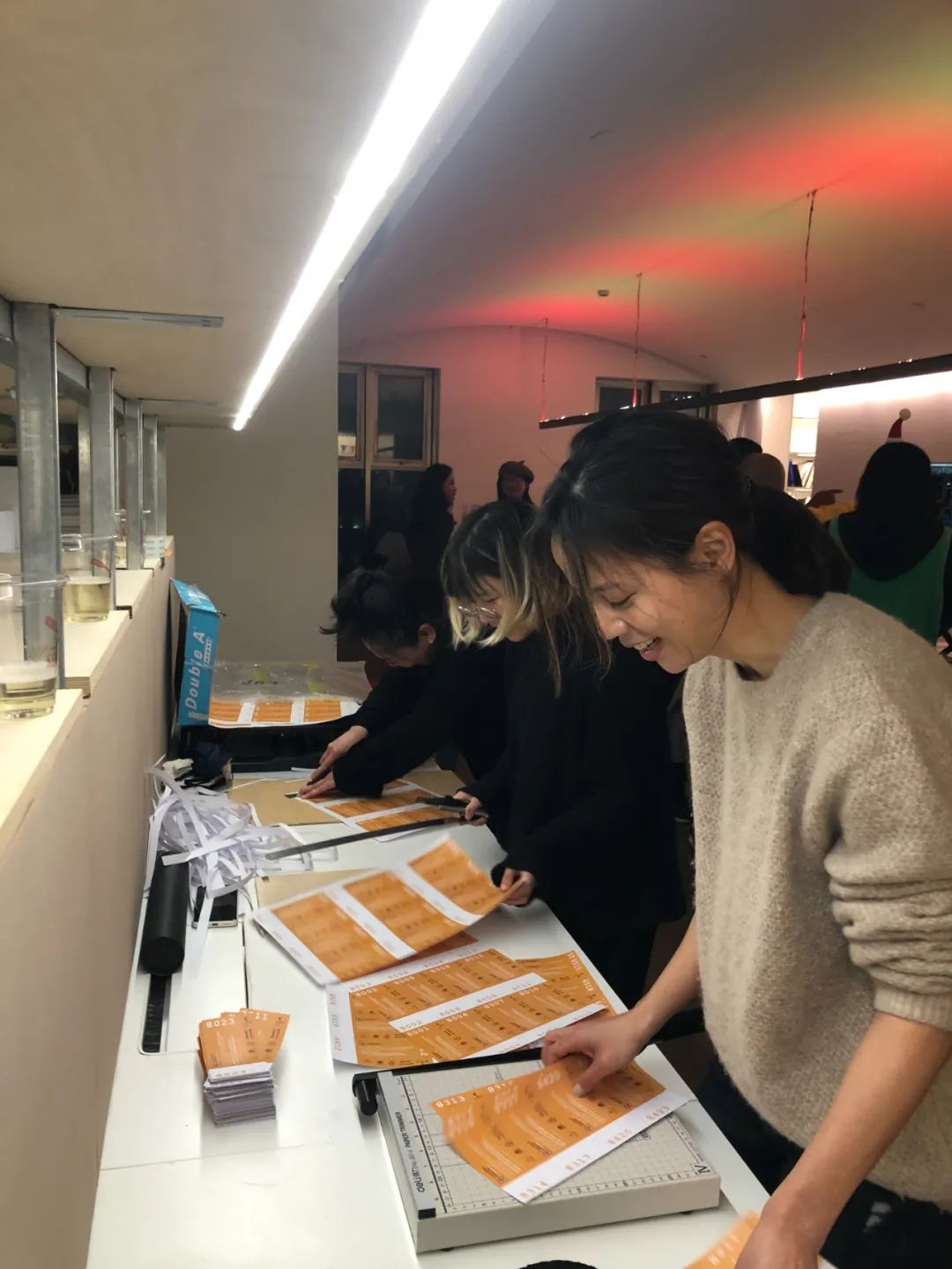 新办公室圣诞慈善派对丨中国上海丨Lukstudio-48