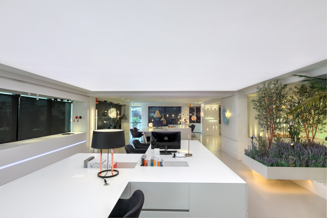 金比例集体建筑 · 灯光展示空间-11