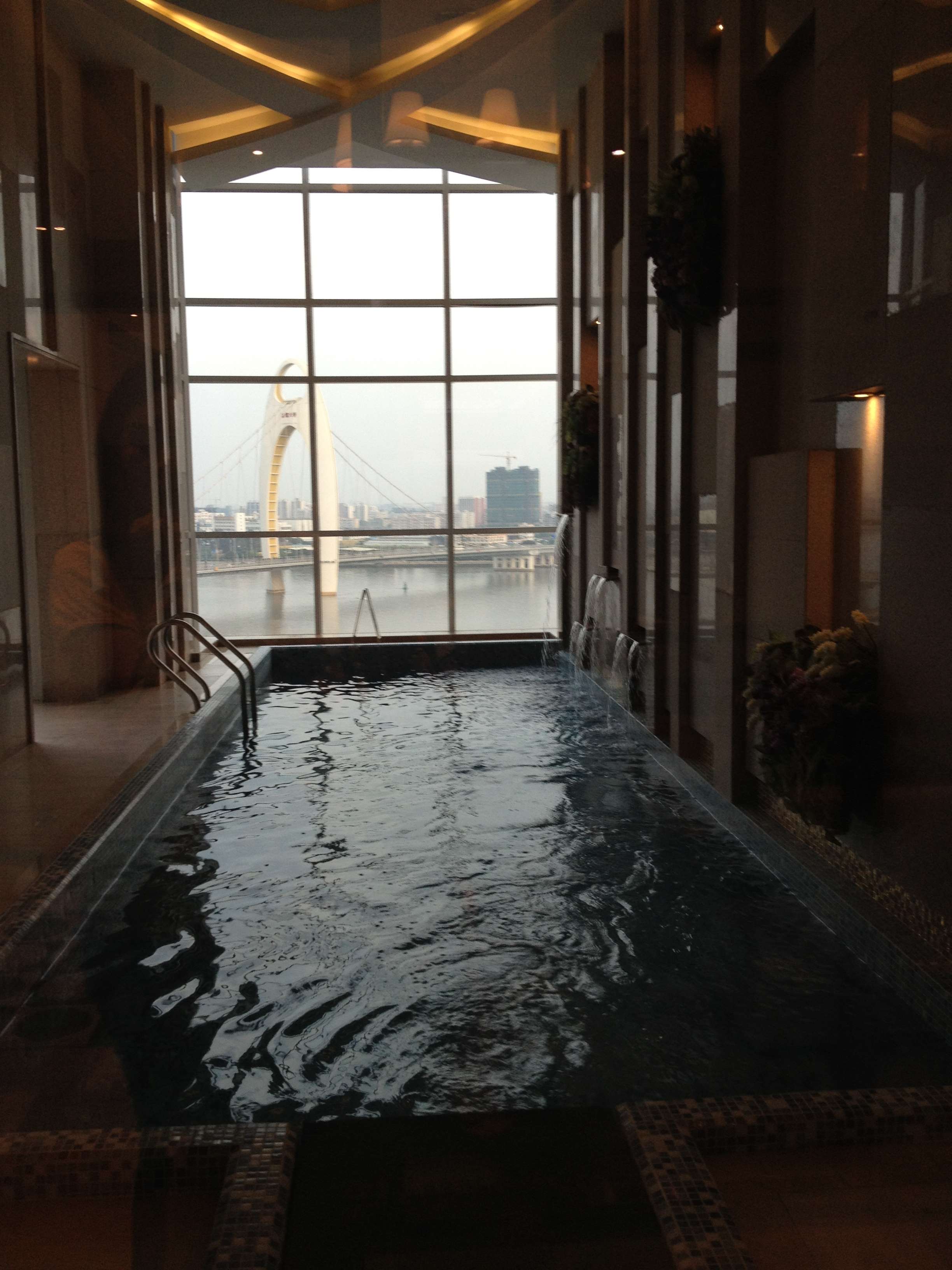 梁志天  某峦顶级样板房-2-0