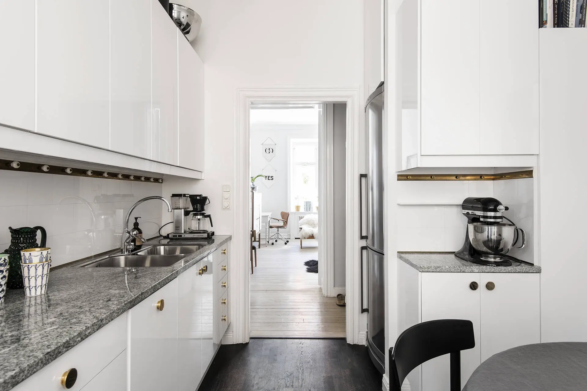 情感传承 | 用墙纸翻新老旧家具-9