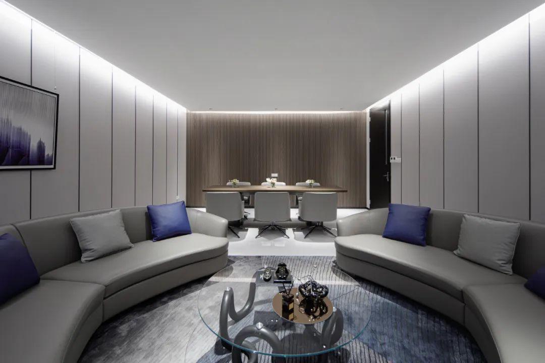 陈子俊  仁孚奔驰4S店改造，德国传统品牌的突破-15