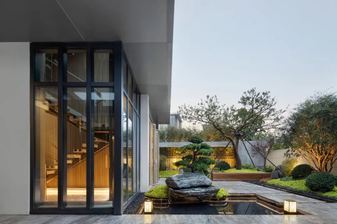 龙光·天琅湾游艇别墅样板间丨中国中山丨元禾大千(软装),诗意空间(硬装)-18