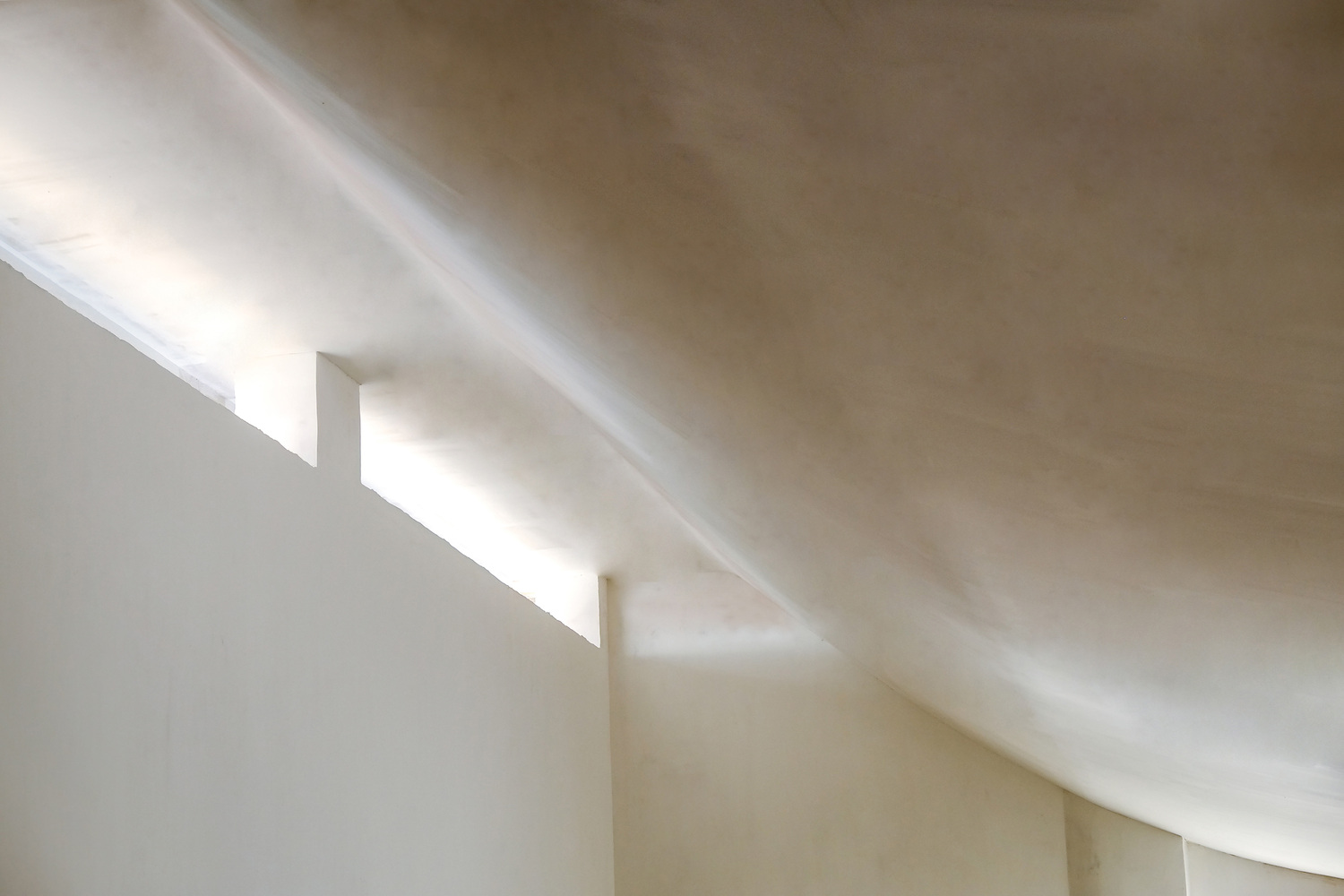 印度 Firodiya 中心 · 环保可持续的办公空间与信息画廊-46