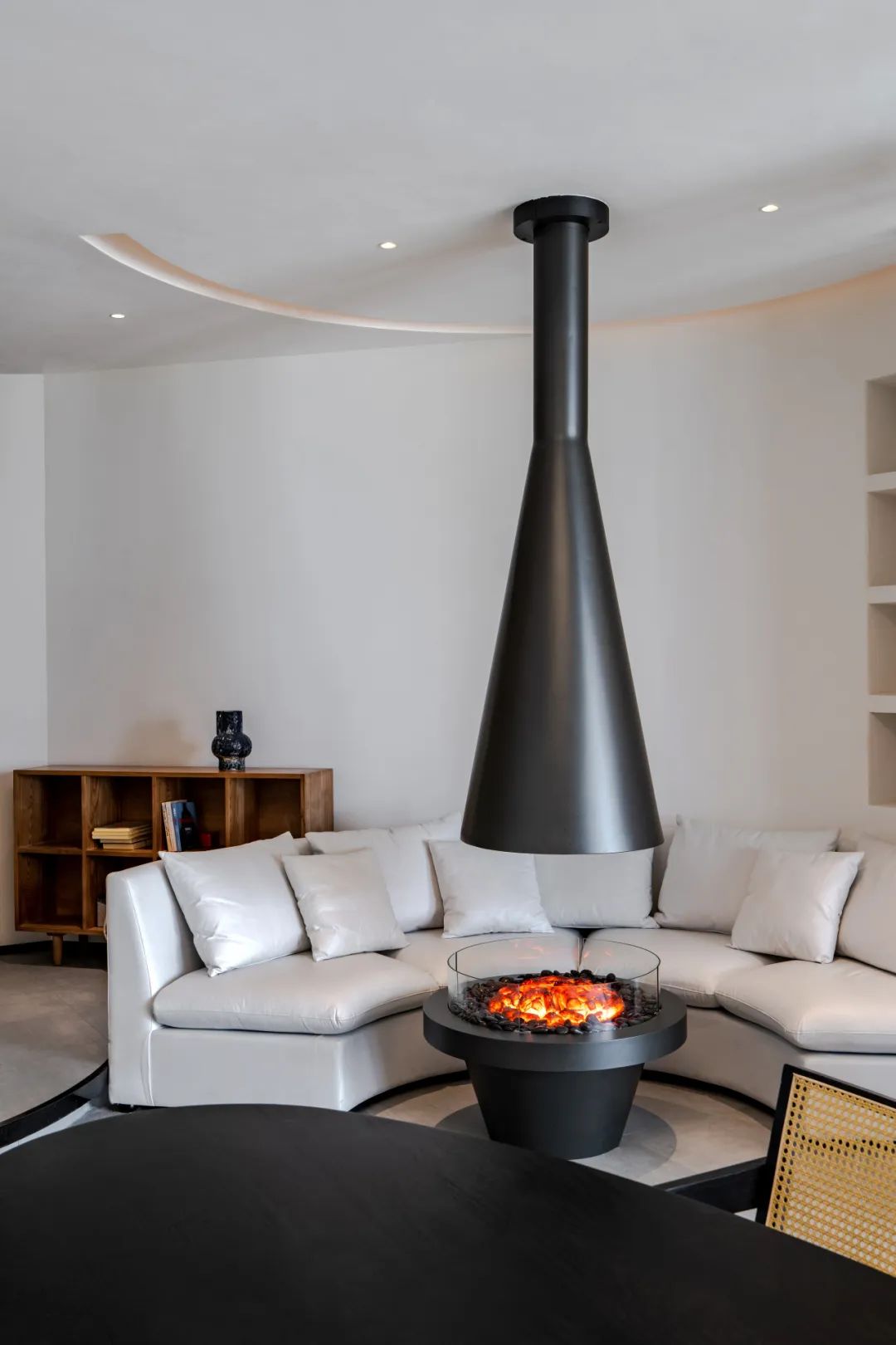 圆弧之美,打造独具个性的办公空间丨蘭设计-33