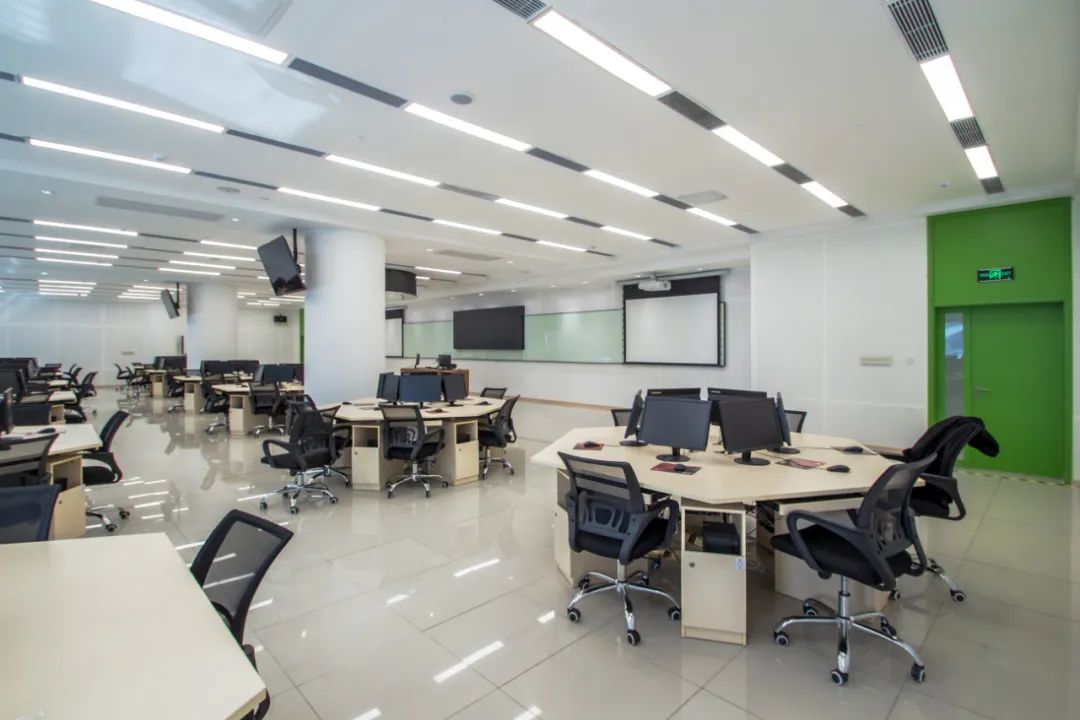 北京外国语大学佛山研究生分院 | 国际化共享空间设计-22