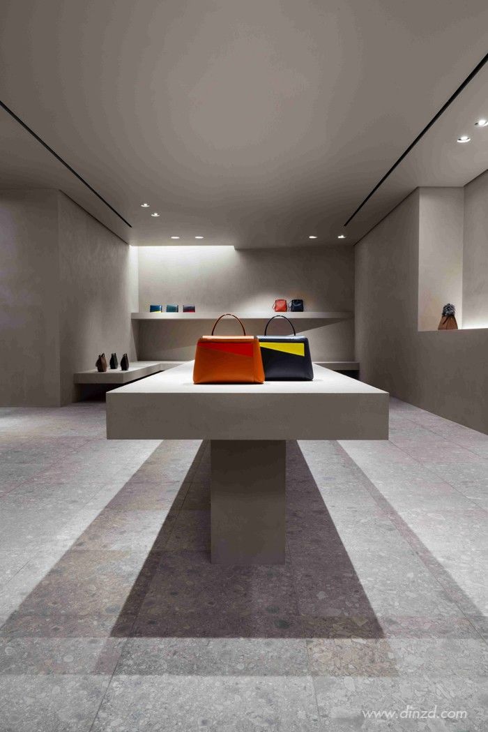 极简大师 John Pawson 打造 Valextra 米兰旗舰店-20