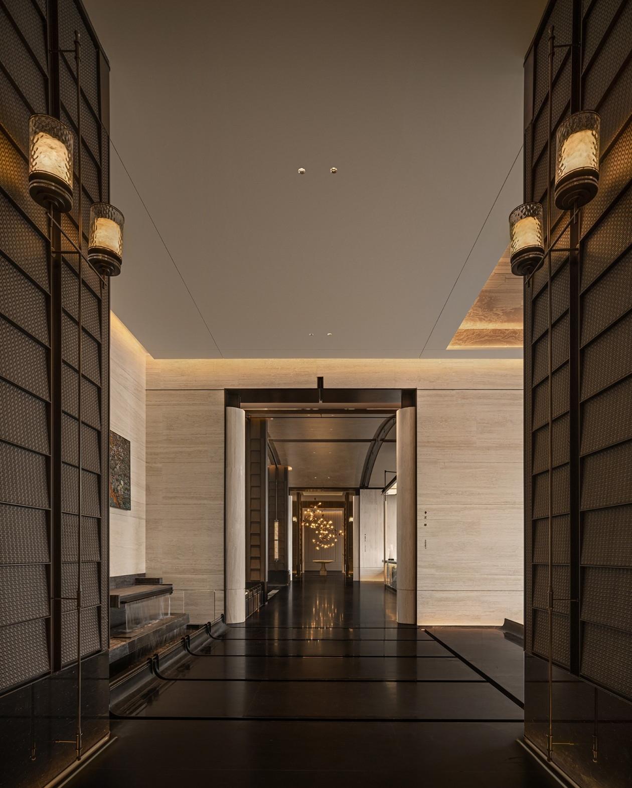 研质共设 · 重庆龙湖御湖境丨中国重庆丨室内设计为研质共设,建筑设计为ZEN正象设计,景观设计为UMS里表都会-2